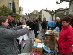 vide grenier 005.jpg