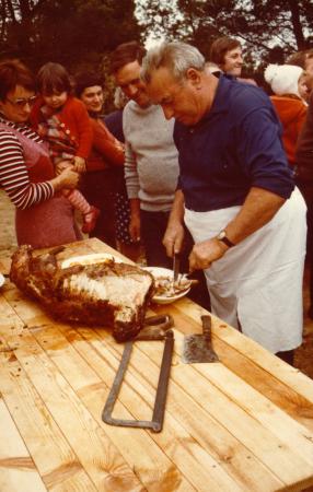 1975: grillade dans le parc